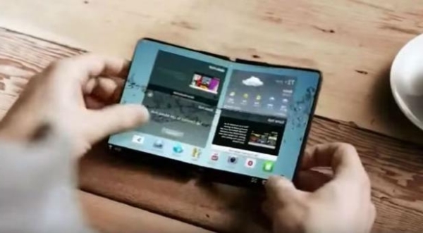 三星高管：可折叠屏幕手机最早2019年推出