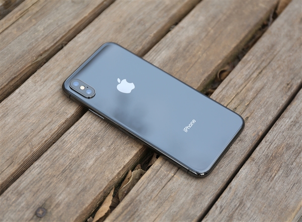 iPhone X产能暴减：苹果押宝6.5寸新大屏