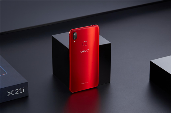 vivo X21i宝石红