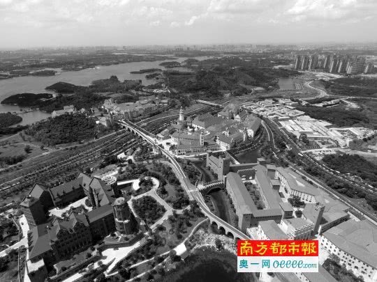 探秘华为东莞“欧洲小镇”：拿下10宗住宅用地，还建了学校医院