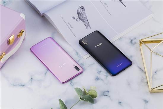 vivo Y97真机图赏：最具性价比的水滴屏新机