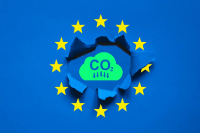 欧盟通过《净零工业法案》，却在背离600GW太阳能光伏安装目标